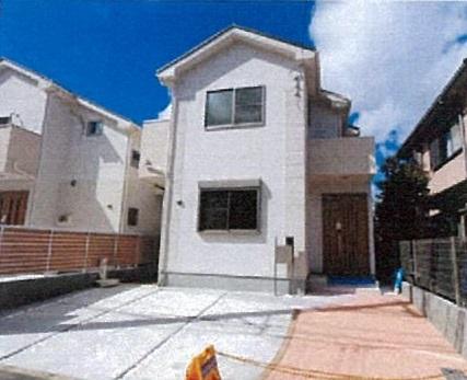 Local appearance photo. A Building local shooting