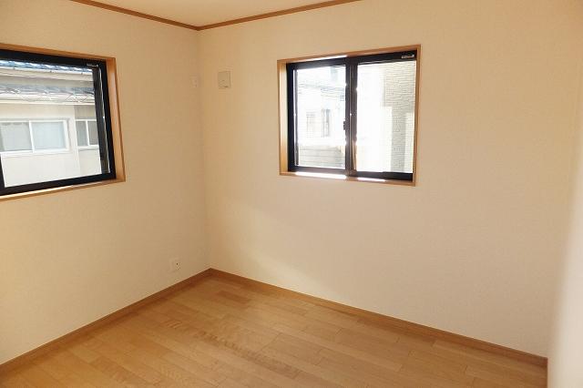 Non-living room. A Building site (December 15, 2013) Shooting