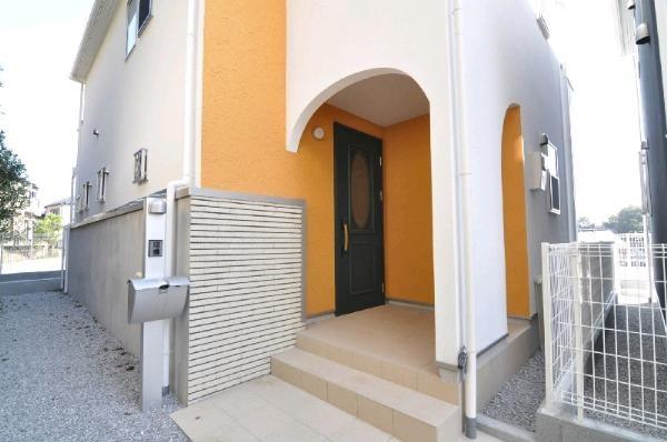 Local appearance photo