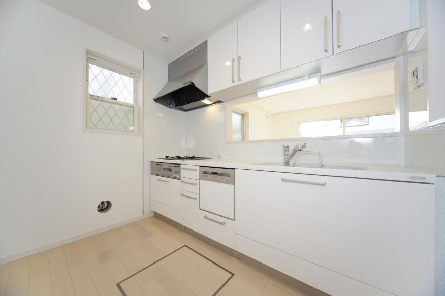 Same specifications photo (kitchen). Artificial marble sink, Dish dryer, Yamaha