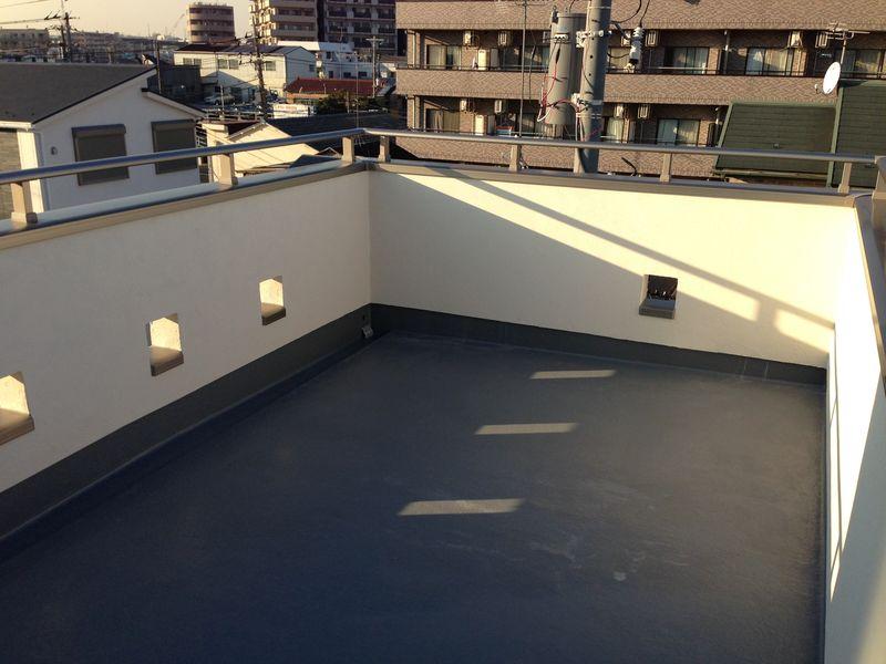 Balcony. Roof balcony (roof) with Used as a garden-friendly