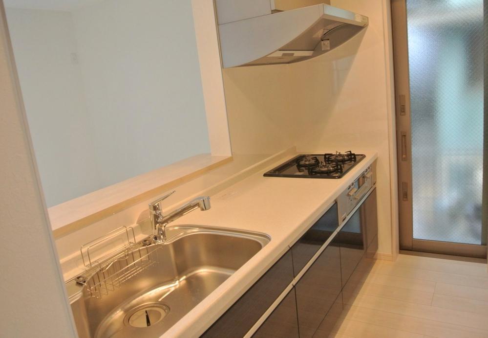 Kitchen. Counter kitchen of the B Building