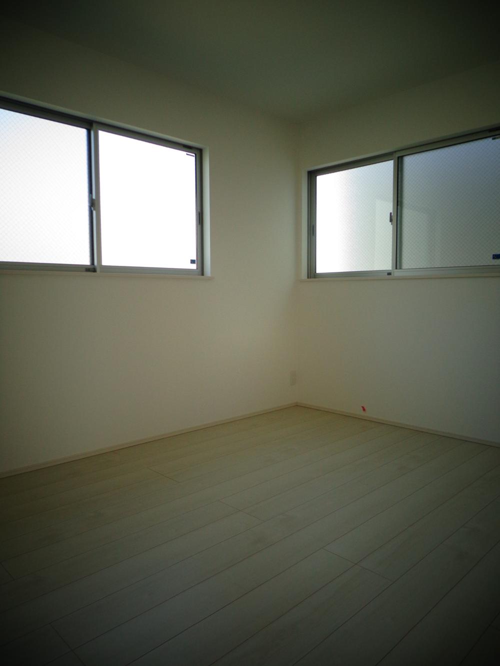 Non-living room. The third floor west Western-style (2013 November shooting)