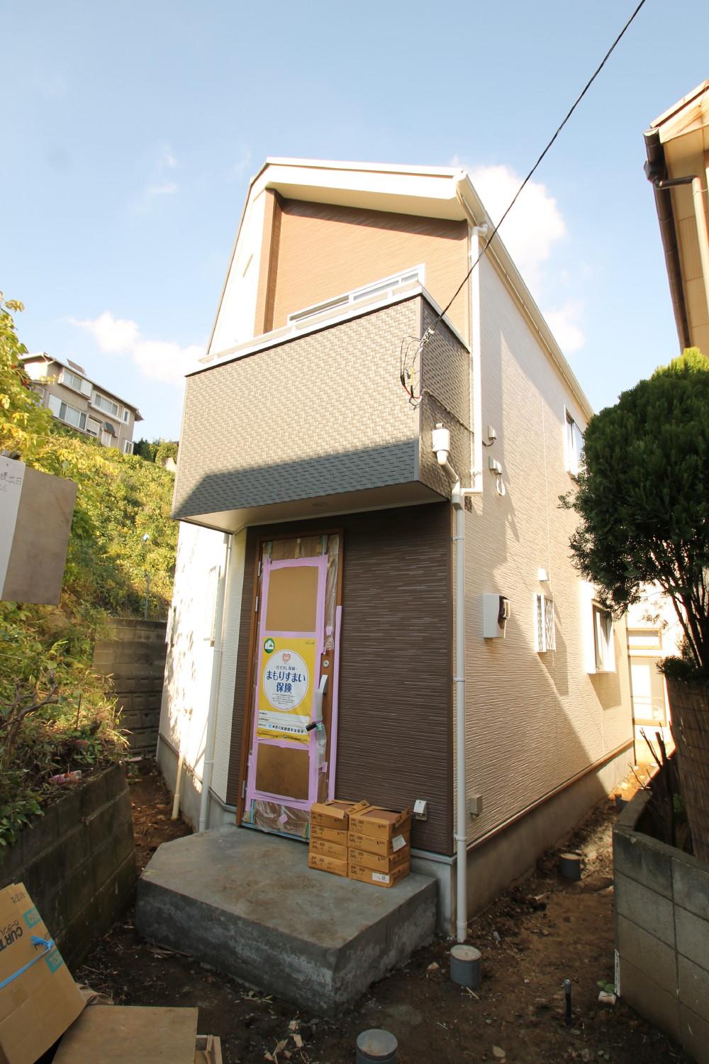 Local appearance photo. Local (11 May 2013) Shooting