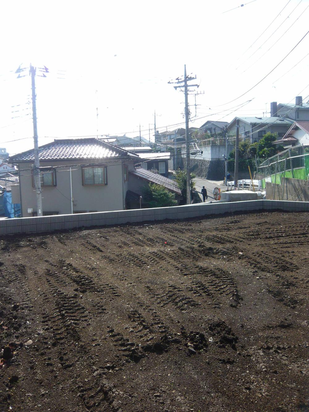 View photos from the local. View from the site (November 2013) Shooting