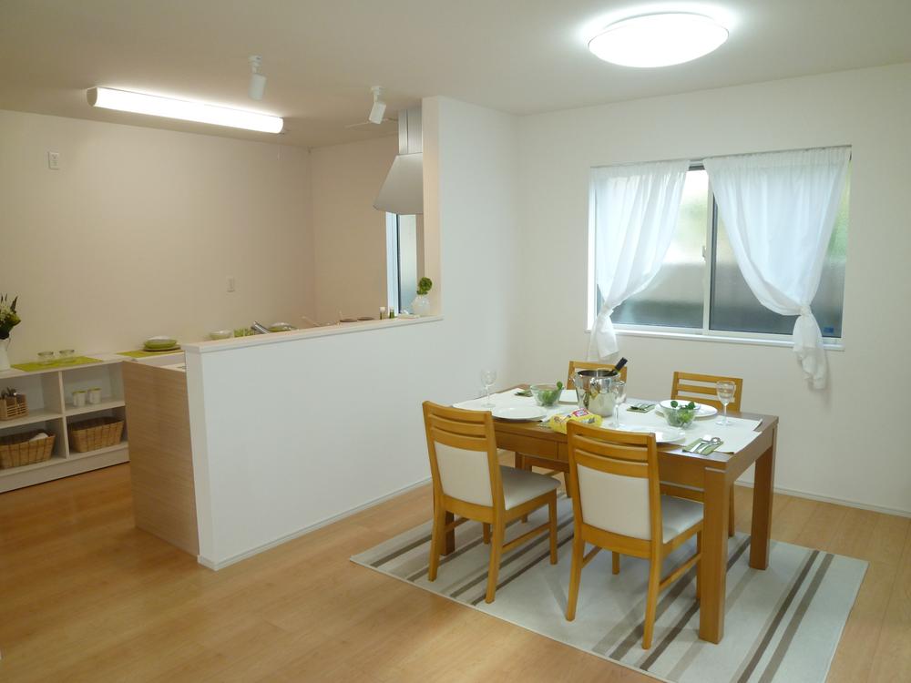 Living. Indoor (September 2013) Shooting