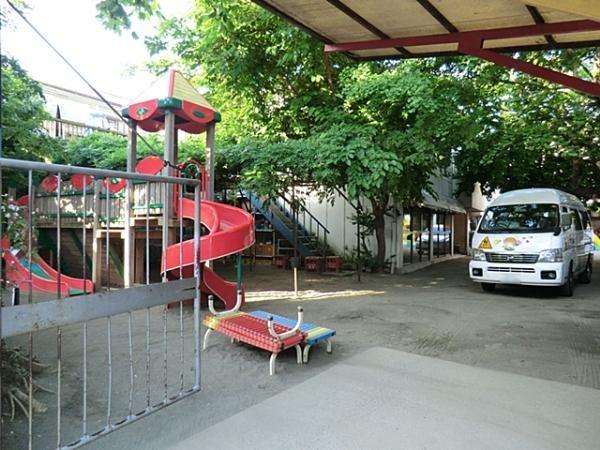 kindergarten ・ Nursery. Tsurumi 210m to peace kindergarten