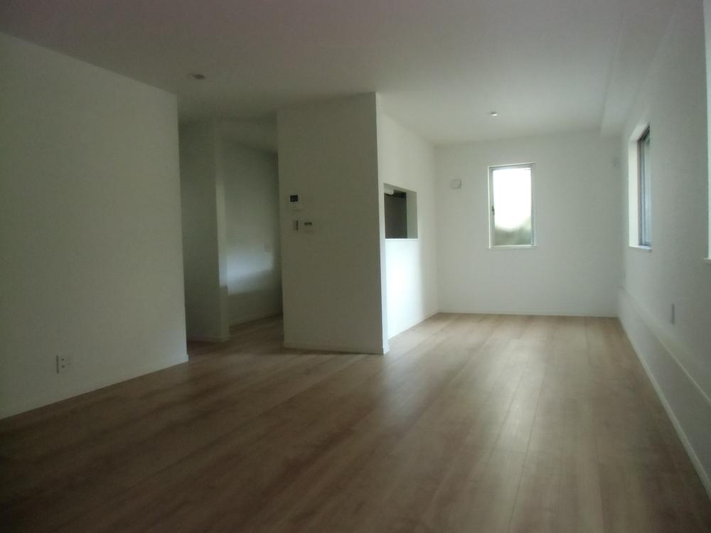 Living. Indoor (10 May 2013) Shooting