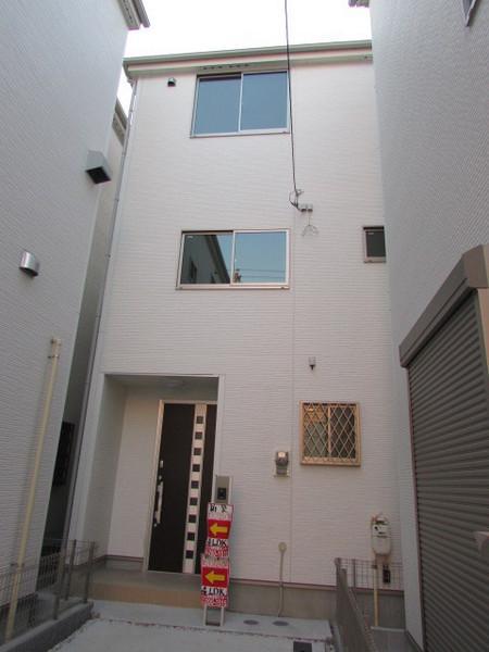 Local appearance photo