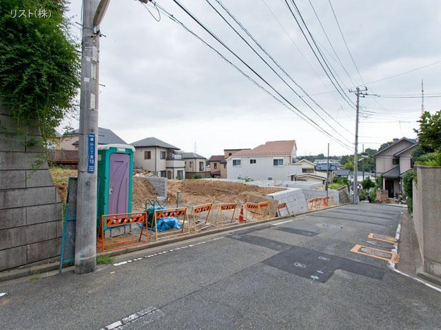 Local photos, including front road