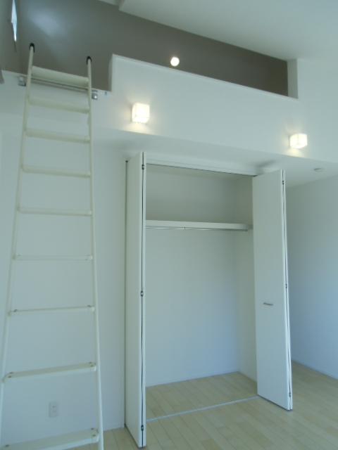 Other. Building 2 Western and loft (December 2013) Shooting