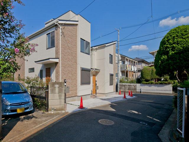 Local photos, including front road. Local (September 2013) Shooting