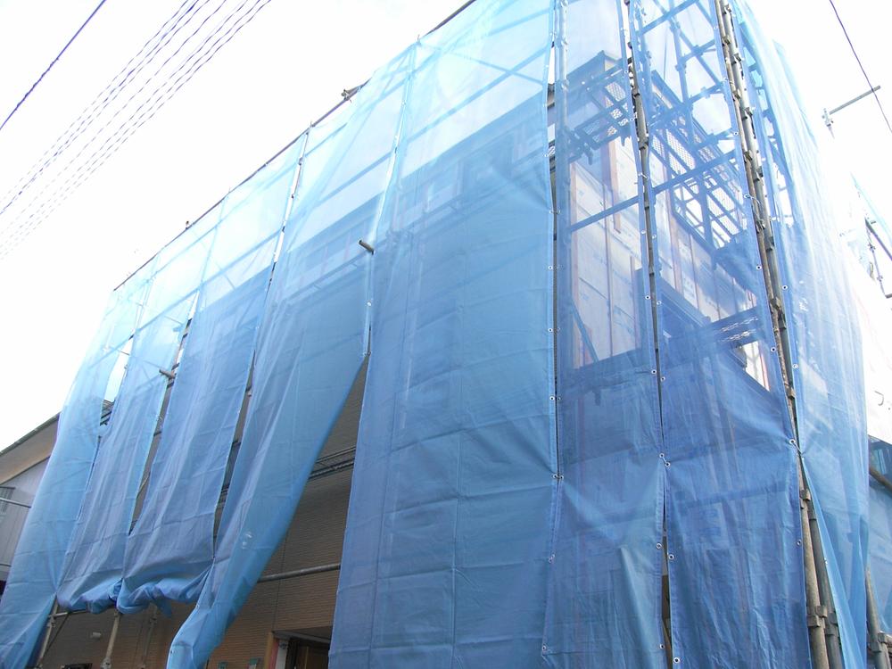 Local appearance photo. Local (12 May 2013) Shooting