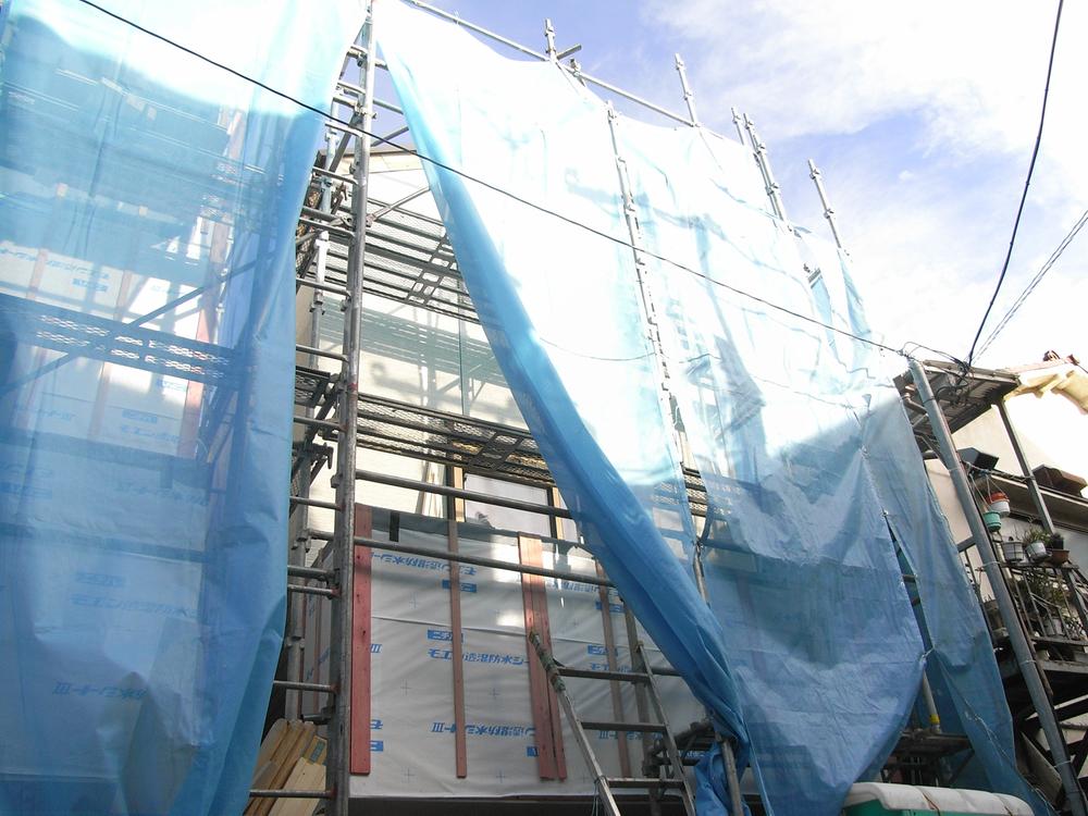 Local appearance photo. Local (12 May 2013) Shooting