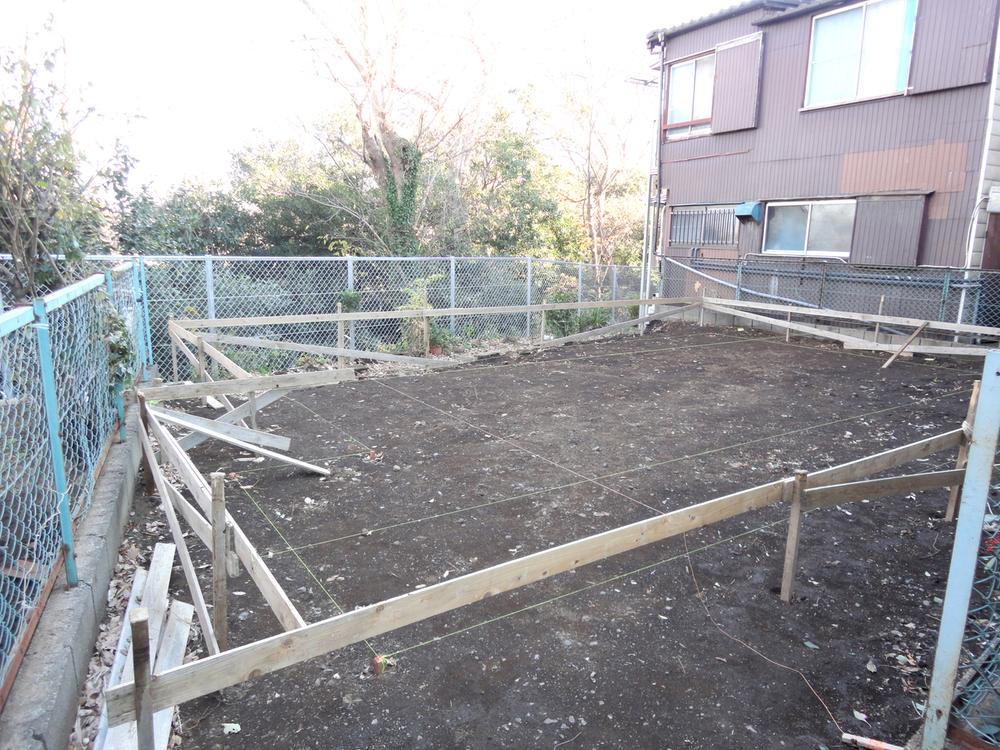 Local appearance photo. Local (12 May 2013) Shooting