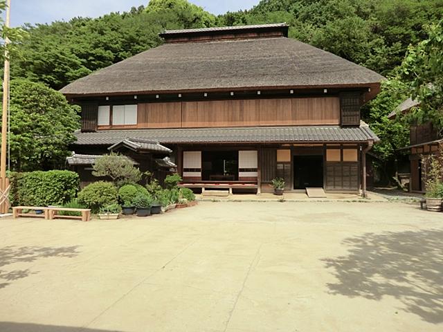park. When the park that can be used in the 800m garden sense until the miso of the park is near, Children playground, Elimination of the lack of exercise, It is convenient to walk.
