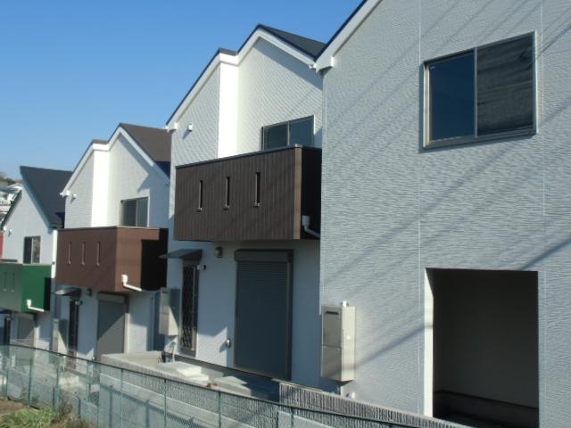 Local appearance photo. Local (12 May 2013) Shooting