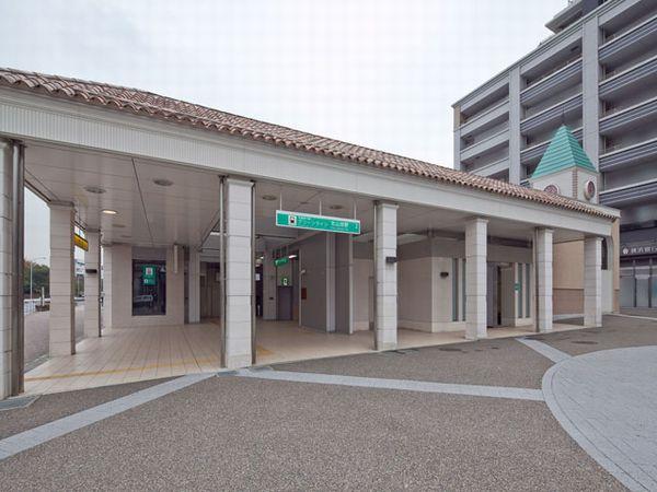 station. Green Line "Kita Yamata" 1120m to the station