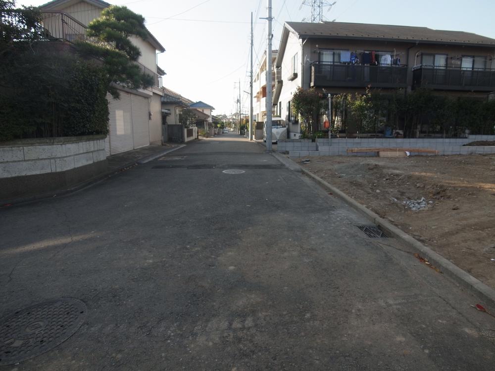 Local photos, including front road. Local (11 May 2013) Shooting (To be completed in late January 2014)