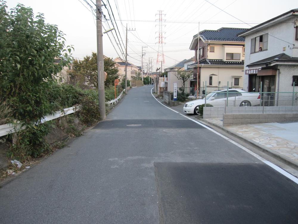 Local photos, including front road. Local (12 May 2013) Shooting