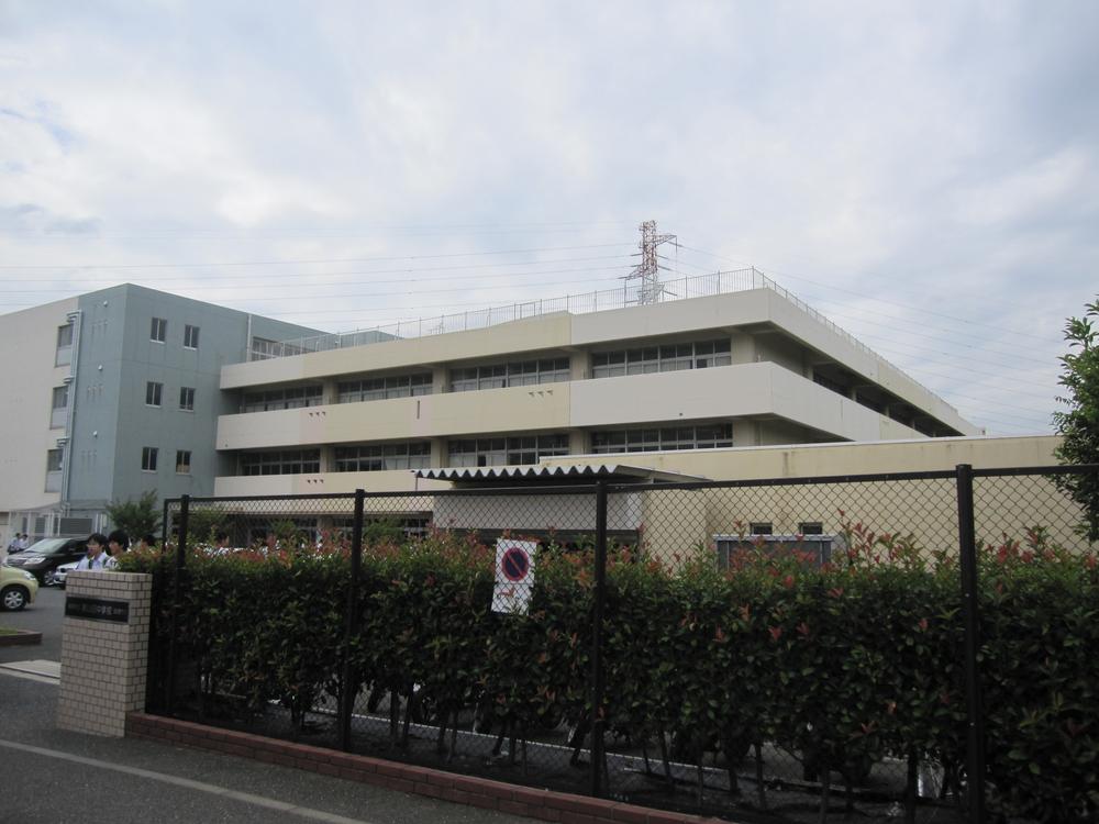 Junior high school. Higashiyamata 1200m until junior high school