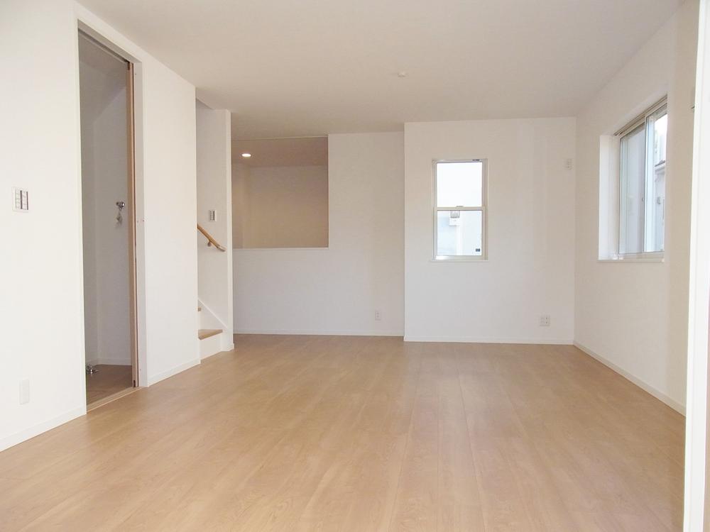 Living. Indoor (10 May 2013) Shooting