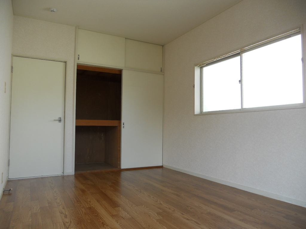 Other room space. 2F Western-style