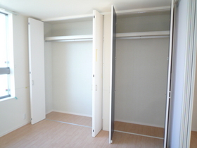 Other Equipment. Two large closet!