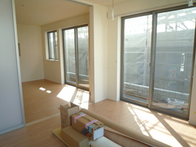 Living and room. It is the window a lot of room.