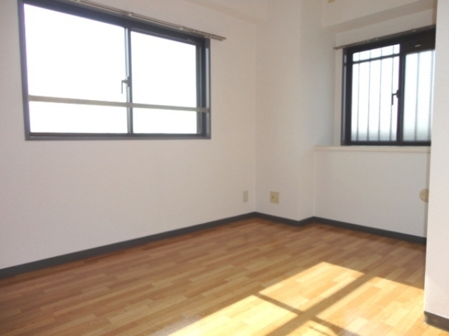 Living and room. Is room