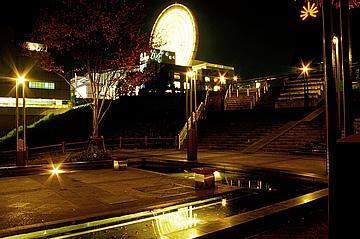 station. This is center north symbol Square, One of the charms of Kohoku New Town, Night view is also a charming town. Popular Center North ・ South is the high newly built single-family scarcity of living area.