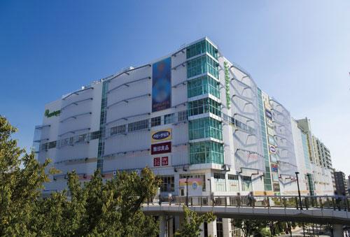 Other. Shopping in a convenient "Rurara Kohoku", "North Port ・ Kohoku New Town also familiar living environment that large-scale commercial facilities such as the mall "is aligned. (Photo "Northport ・ Mall "car about 5 minutes)