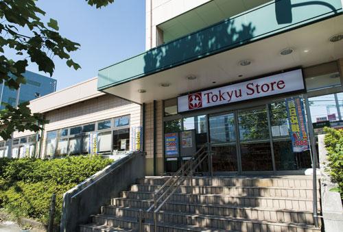 Other. In the "Eda" Station "Eda Tokyu Store Chain" is, General food from fresh food, Colorful assortment such as prepared foods. Business hours are 10:00 AM ~ 11:00 PM (Sunday ・ Holiday  ~ 10:00 PM) and, Very convenient for everyday use.