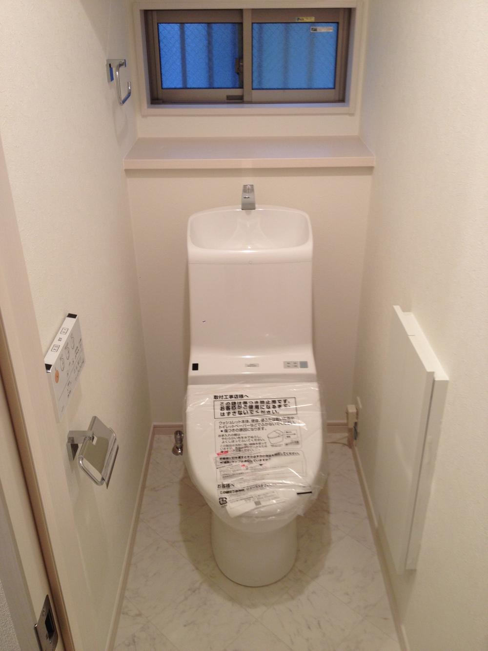 Same specifications photos (Other introspection)