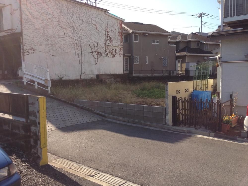 Local appearance photo. Local (11 May 2013) Shooting