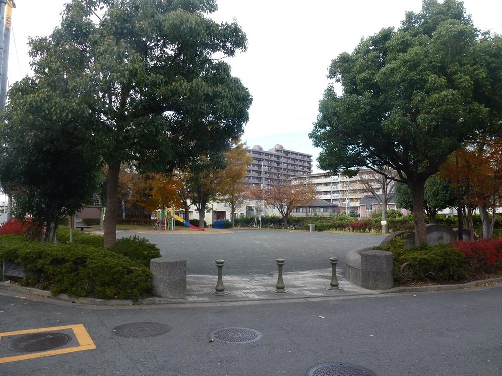 park. 110m until sunrise park