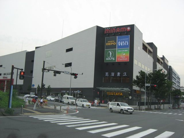 Rental video. Tsutaya bookstore Kohoku Minamo shop 844m up (video rental)