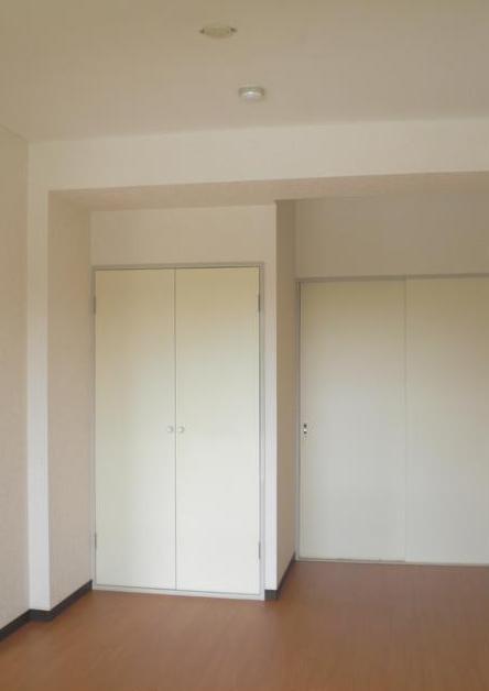 Other room space. It is a reference image of another room