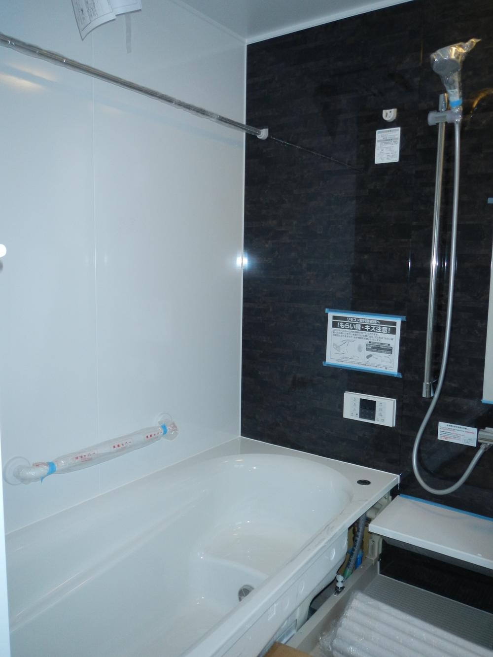 Bathroom. Indoor (11 May 2013) Shooting