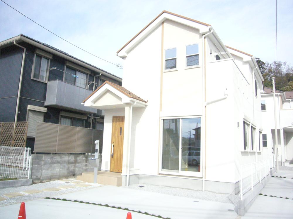 Local appearance photo. A Building Local (November 28, 2013) Shooting