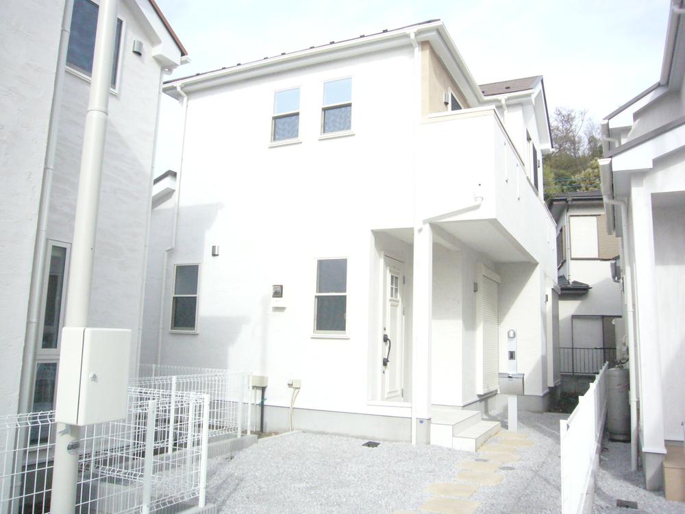 Local appearance photo. B Building Local (November 28, 2013) Shooting