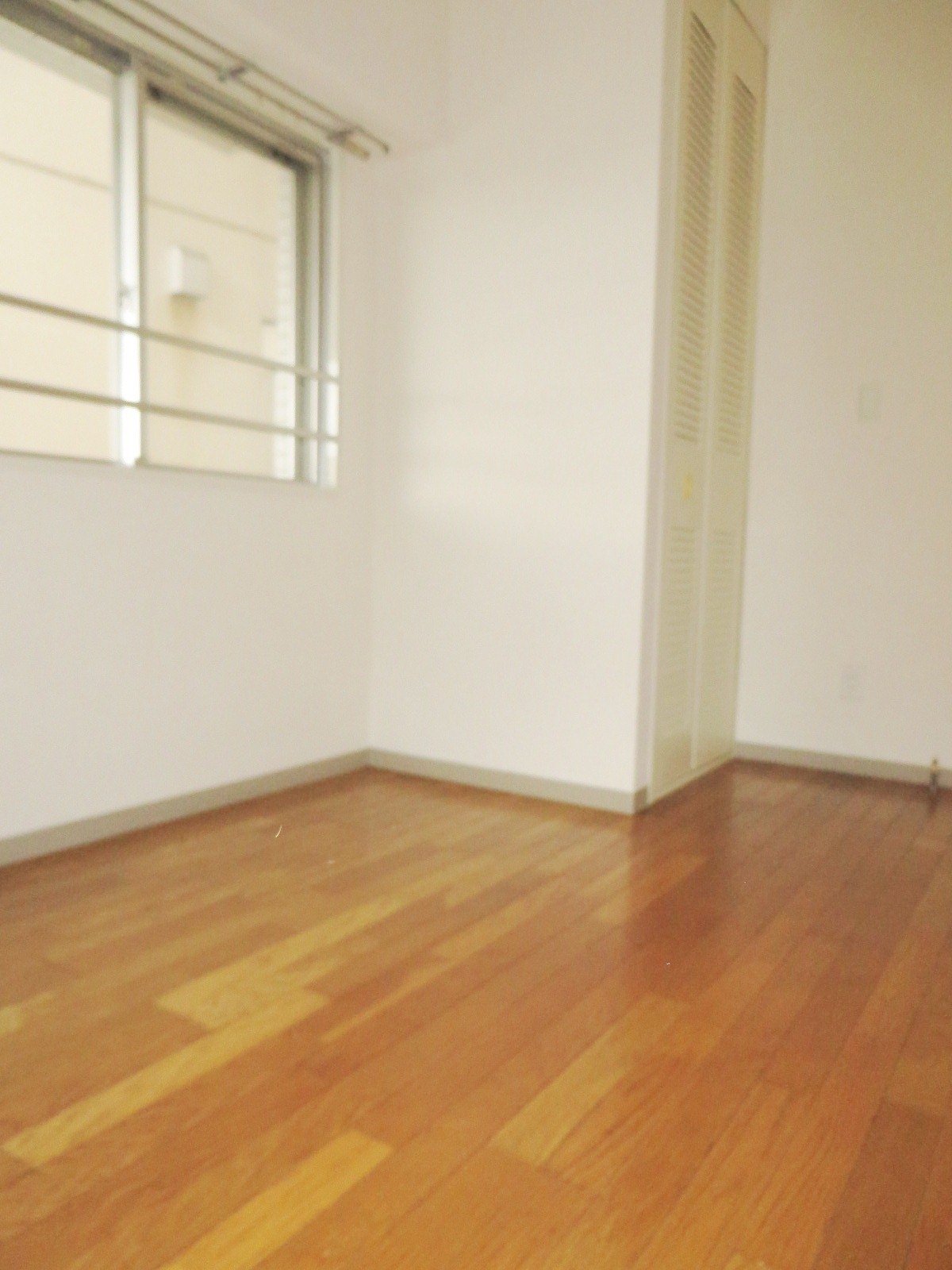 Other room space. Western-style 5 tatami