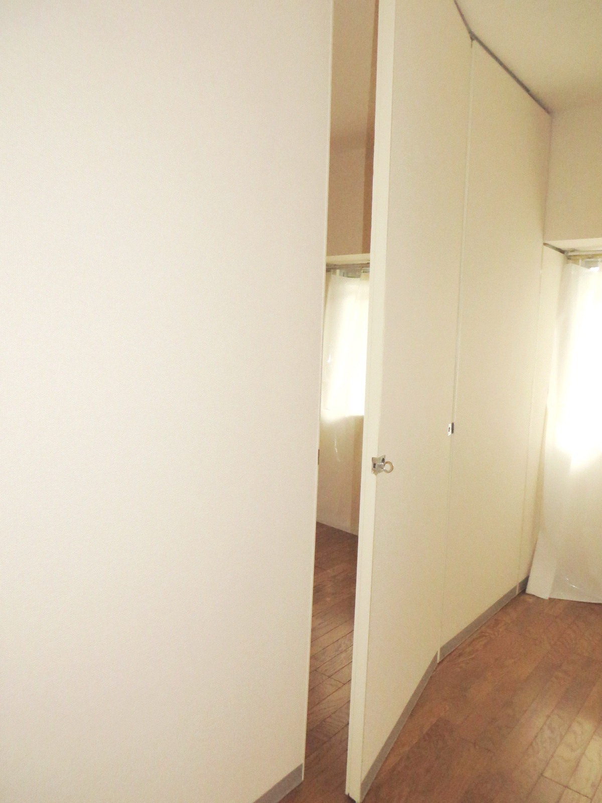 Other Equipment. Removable partition