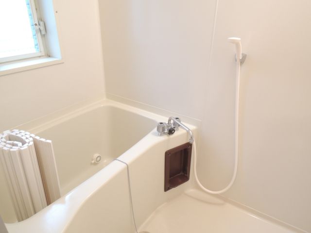 Bath. Bathing with add cooked ☆ There is also a window