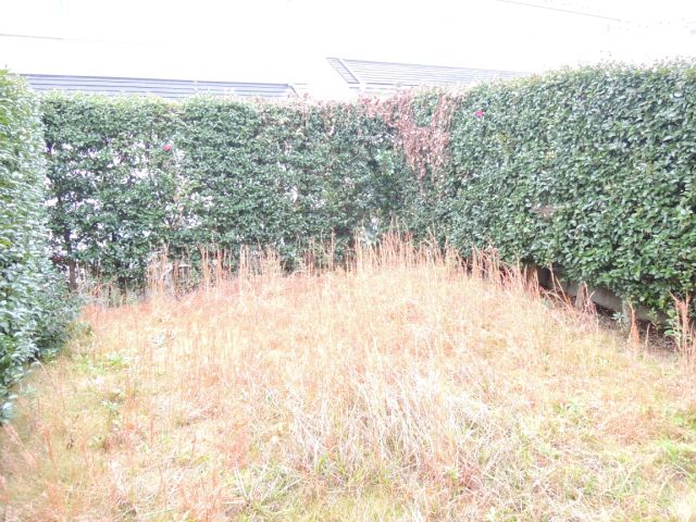 Garden. Spacious garden is also attractive ☆ Pool in the summer is how