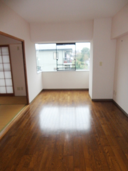 Living and room. The living room is a picture