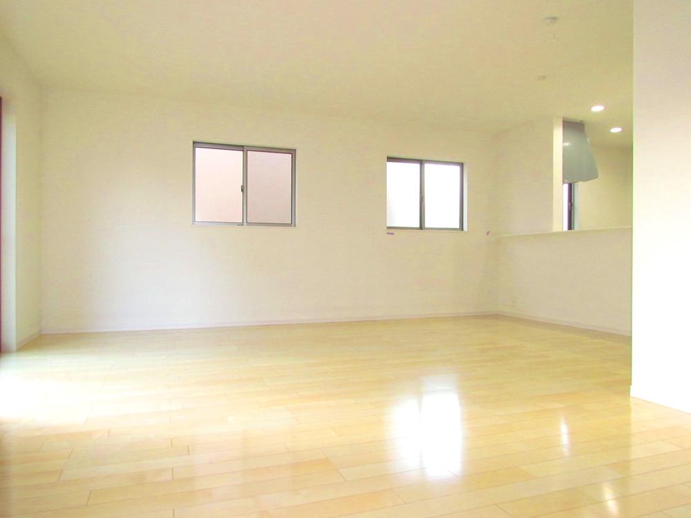 Living. 1 Building Living 20 Pledge of LDK