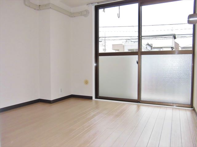 Living and room. Western-style 2