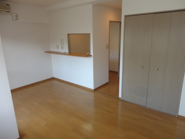 Living and room. The living room is a picture