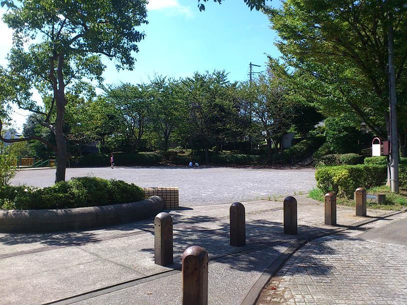 park. 110m until Nozomigaoka park